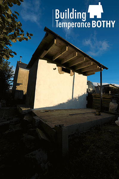 building a bothy, picture from the south